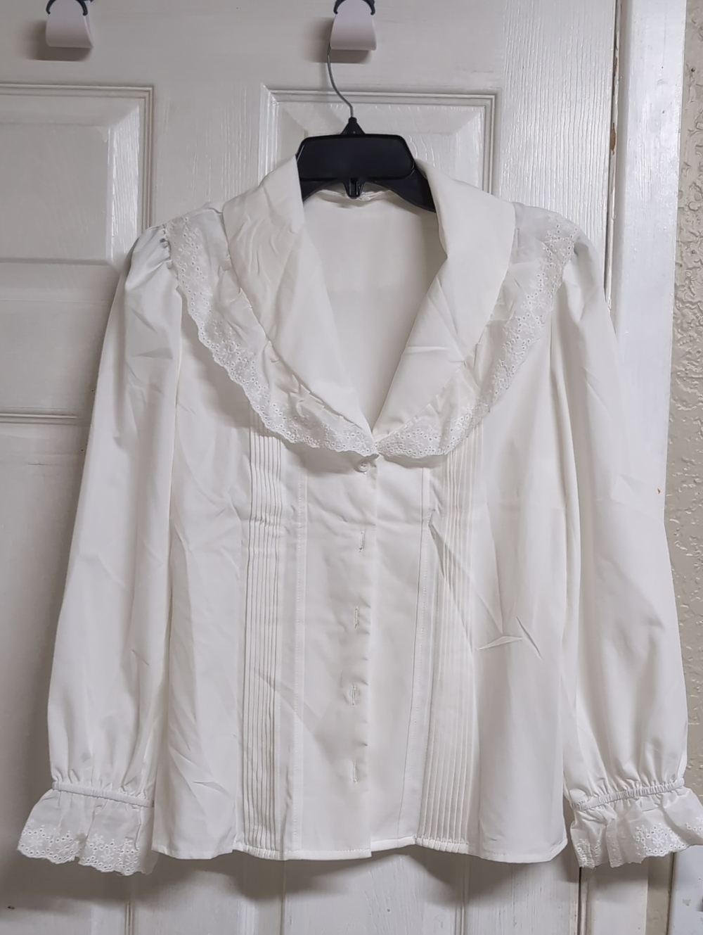 SHEIN White Lace-Trim Button Front Blouse